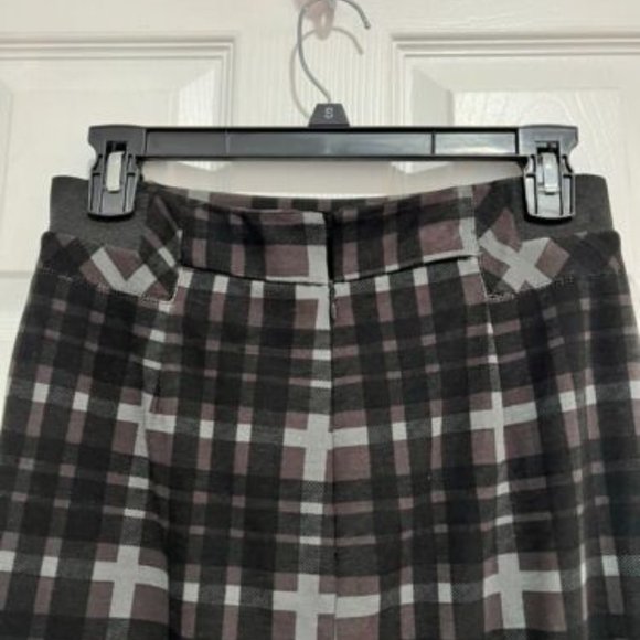 Women's Context Knee Length Skirt Size Small New With Tags - Picture 3 of 7